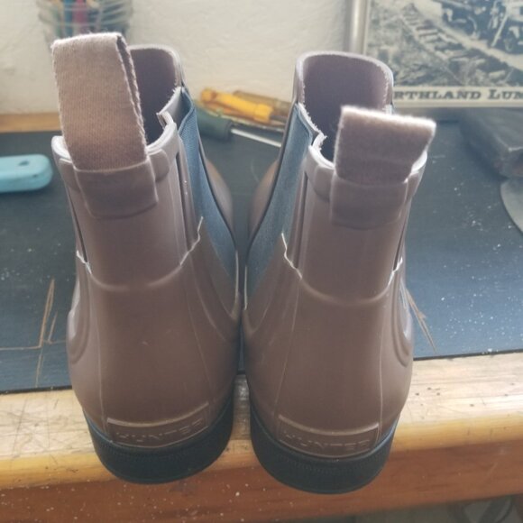 Hunter brand mens chelsea boots - Picture 2 of 8